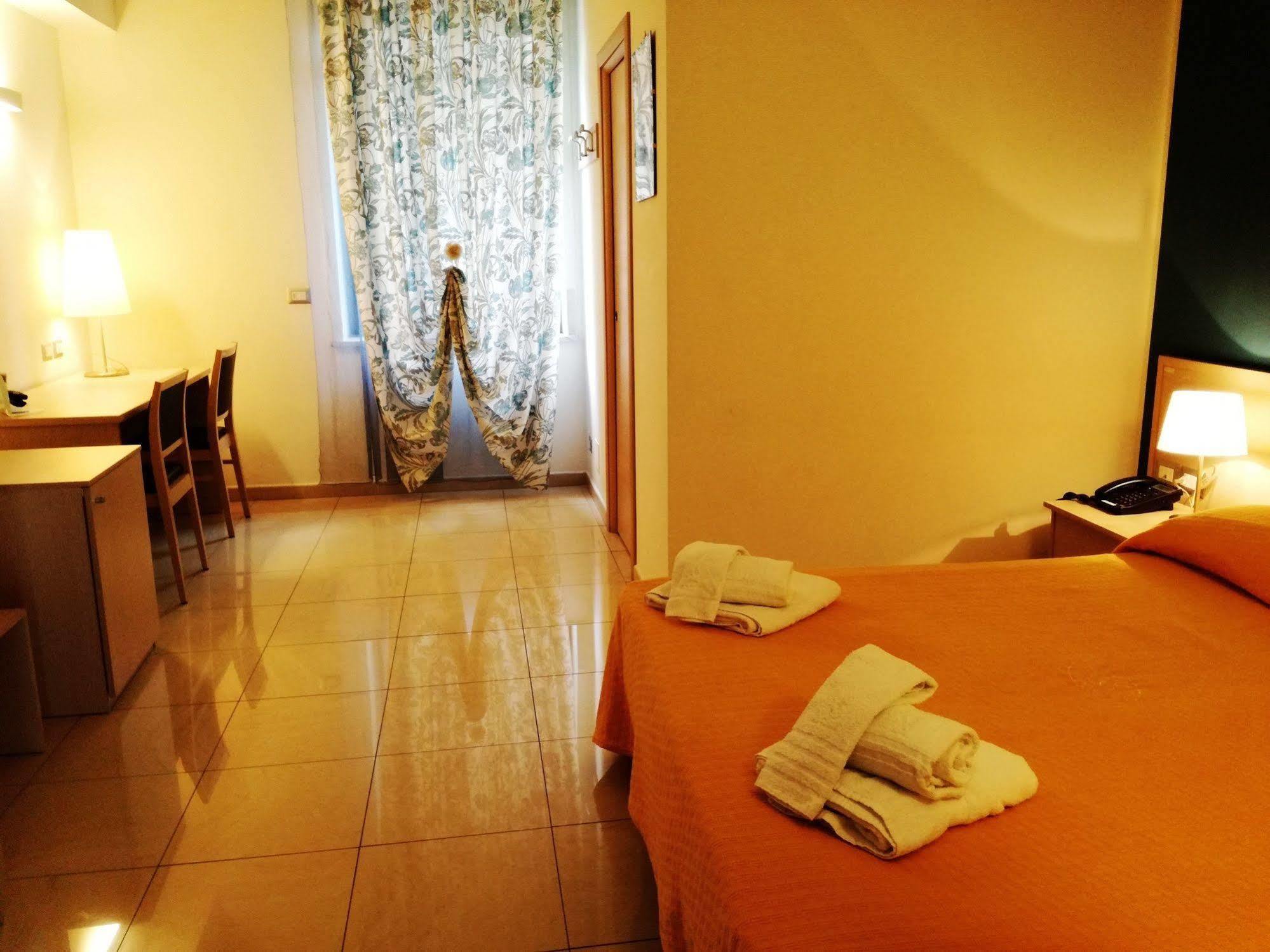 Hotel Residence Empedocle Messina Ngoại thất bức ảnh