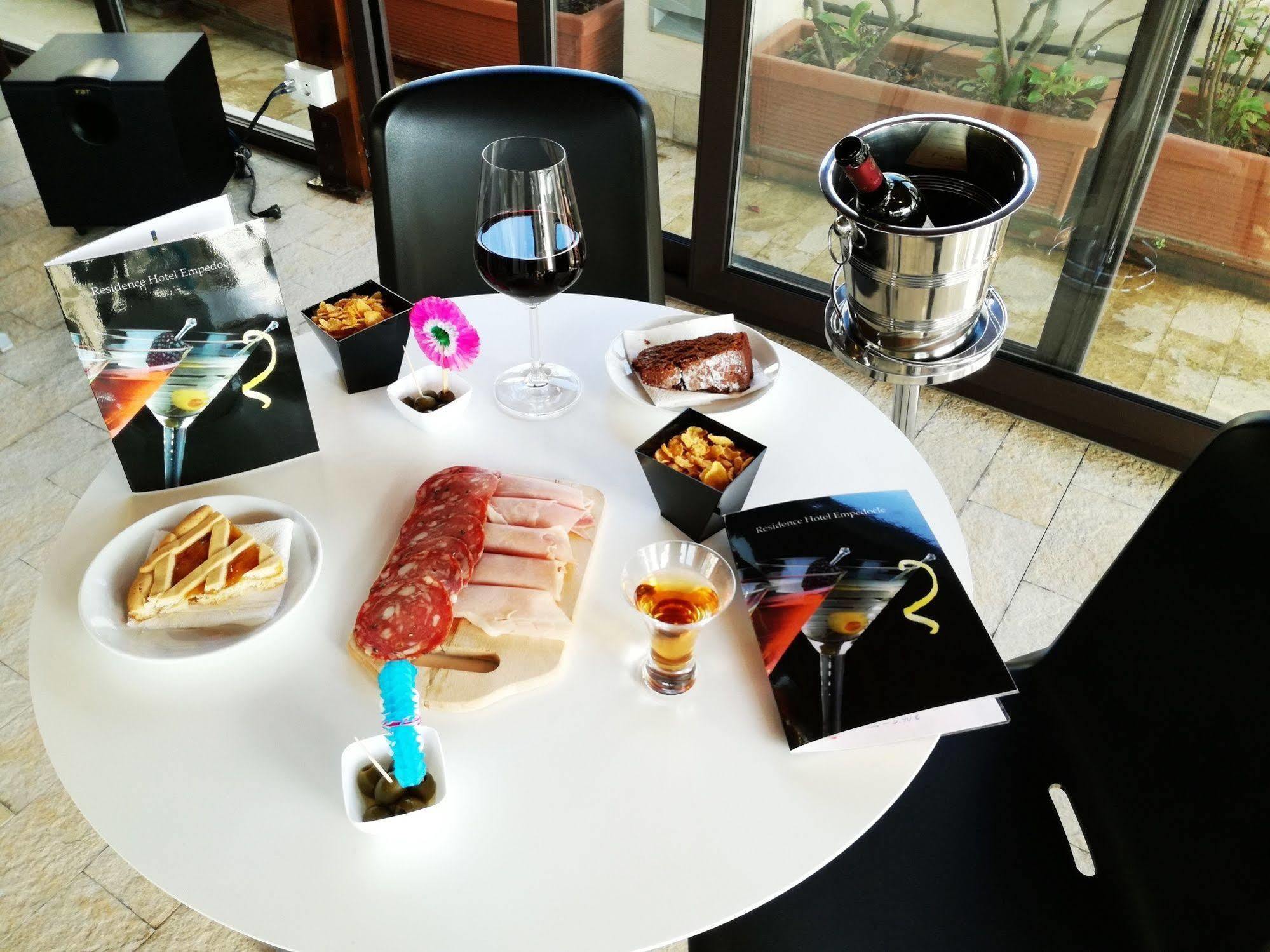 Hotel Residence Empedocle Messina Ngoại thất bức ảnh