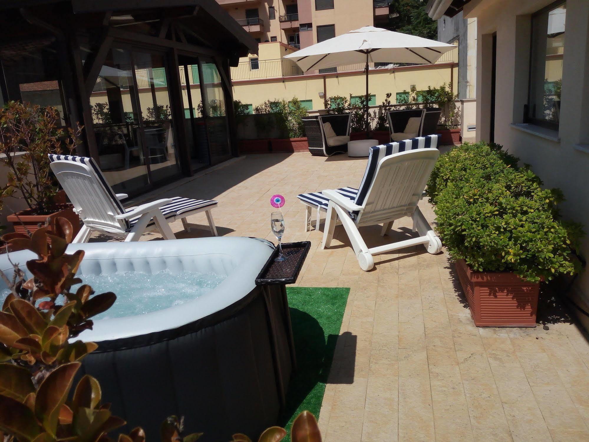 Hotel Residence Empedocle Messina Ngoại thất bức ảnh