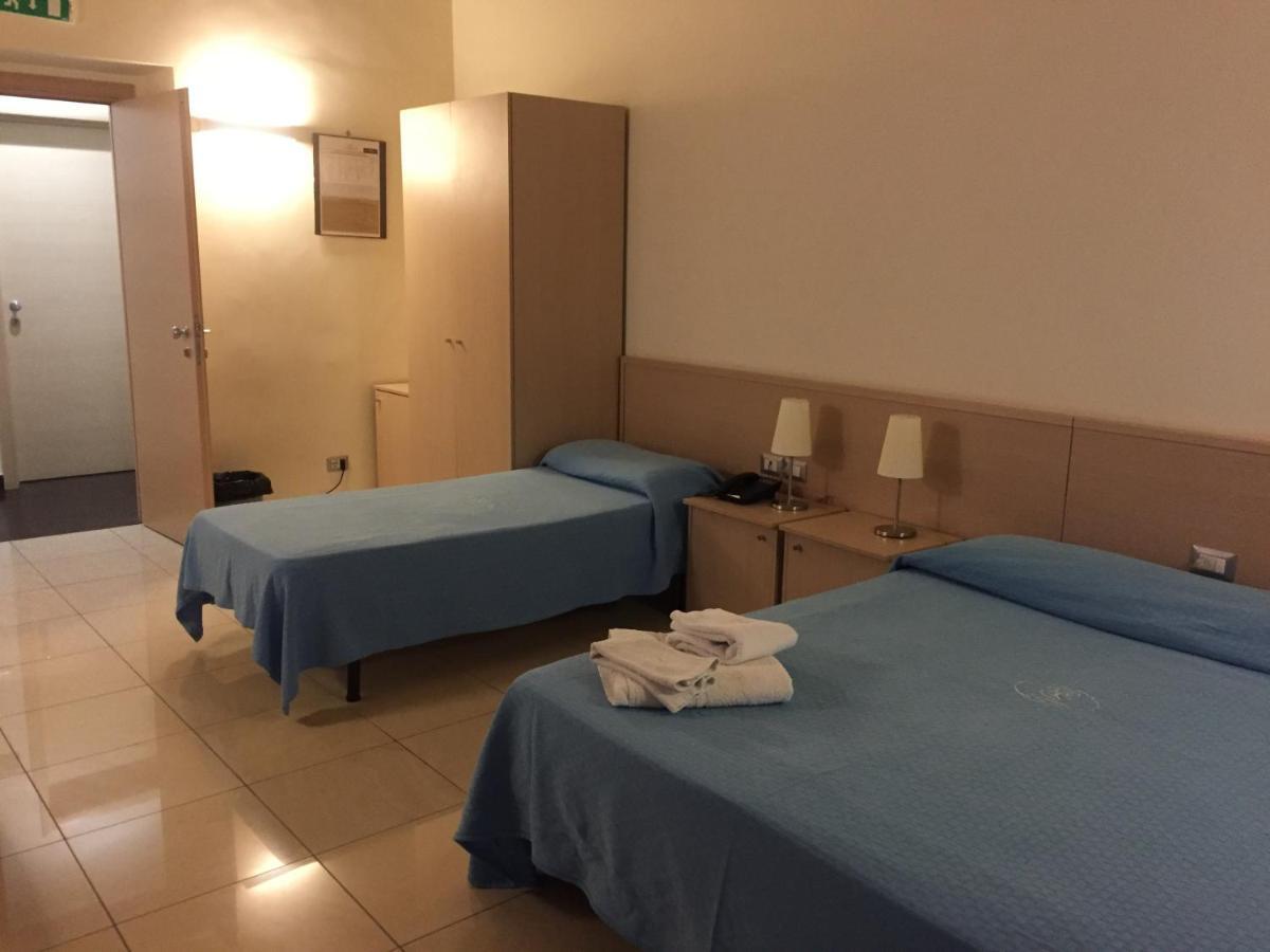 Hotel Residence Empedocle Messina Ngoại thất bức ảnh